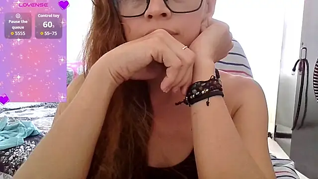 Lannah   online show from May 3, 3:04 pm