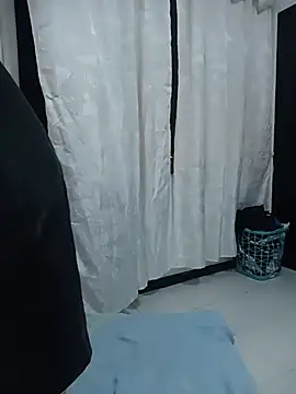 Lannah   online show from May 28, 2:41 am