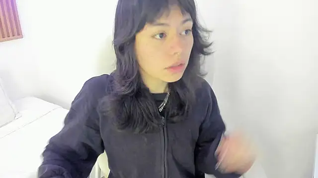 ghostmila online show from May 3, 1:15 pm