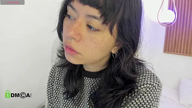 ghostmila online show from June 1, 1:33 pm