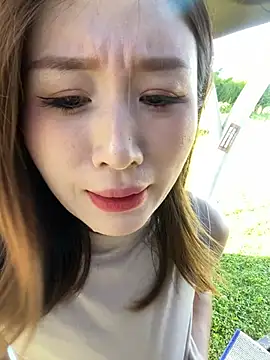 qin205205 online show from July 19, 11:23 pm