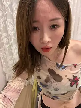qin205205 online show from July 8, 1:12 pm
