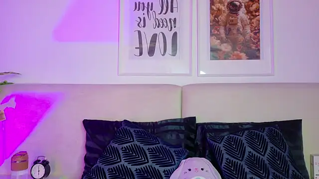 Gabbie Danger online show from April 14, 11:37 am