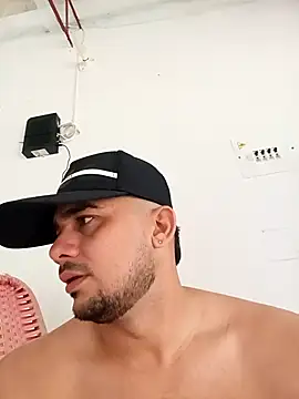 franDuxxx online show from April 8, 1:56 pm