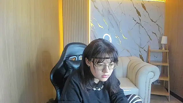 Amara tf online show from April 15, 4:07 am