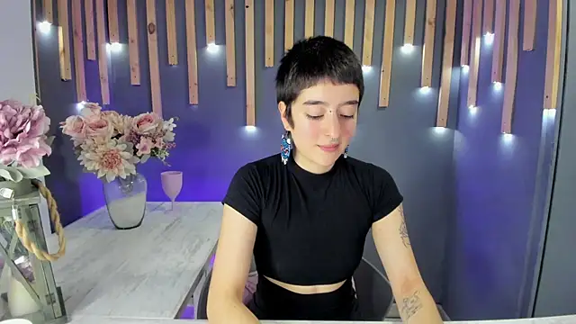 Atheena   online show from May 27, 12:45 pm
