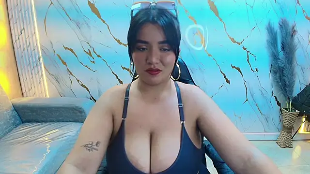 Sasha tf online show from May 9, 8:45 pm