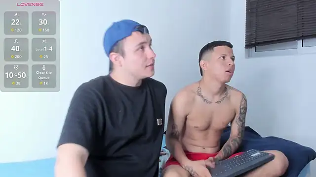 Steven and Benji online show from April 8, 11:33 am