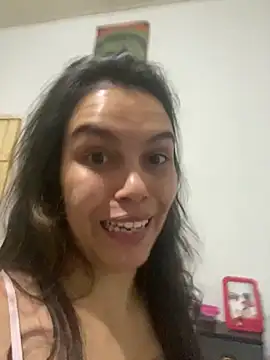 Freya1104 online show from May 3, 2:16 am