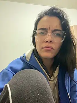 Freya1104 online show from July 11, 1:39 am