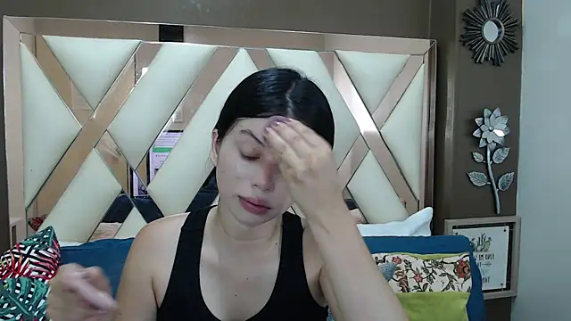 Snapshot of Sophie_Copers chatting on July 14, 6:58 pm Sophie Copers online show from July 14, 6:58 pm