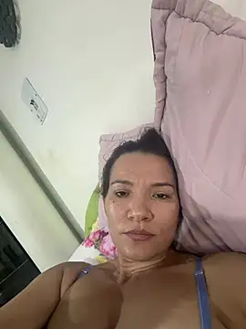 Snapshot of valery_fitt chatting on July 5, 1:07 pm valery fitt online show from July 5, 1:07 pm