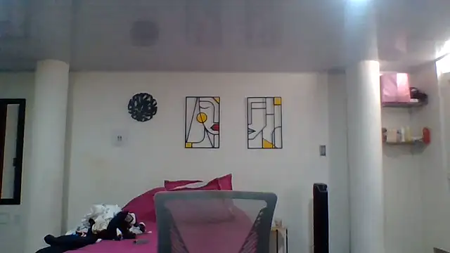 Snapshot of valery_fitt chatting on June 7, 2:44 pm valery fitt online show from June 7, 2:44 pm