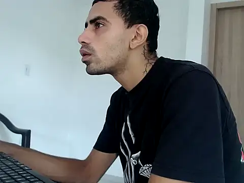 mijoprietosex online show from April 18, 2:52 pm