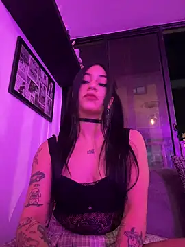 Snapshot of Kattze_ chatting on May 27, 11:56 pm Kattze online show from May 27, 11:56 pm