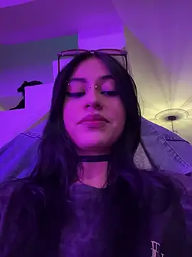 Kattze  online show from April 24, 2:24 am