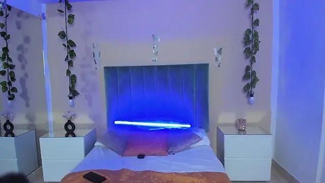 angel of sinn online show from April 14, 3:33 am