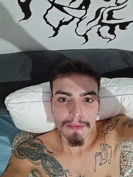 Wllwk12 online show from April 8, 3:30 am