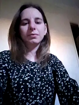 jade Montoe online show from April 21, 5:41 pm