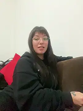 cherryxxox online show from June 12, 4:32 am