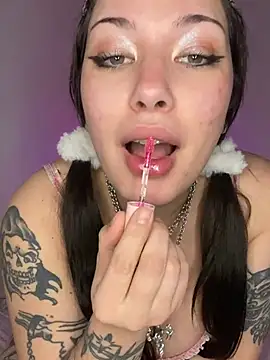 cherryxxox online show from July 24, 4:08 am