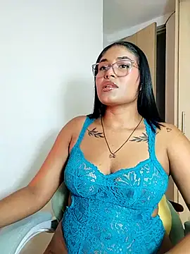 AGATTA0 online show from April 20, 9:27 pm