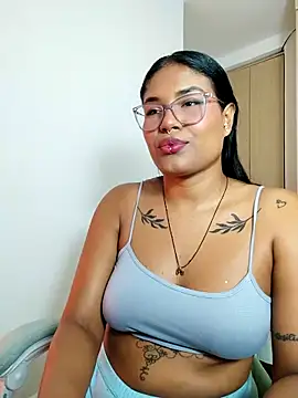 AGATTA0 online show from April 26, 8:50 pm