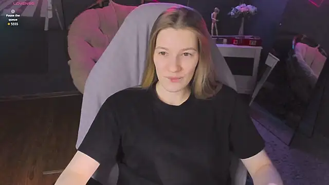 Vanessa   Lui online show from April 10, 4:03 pm