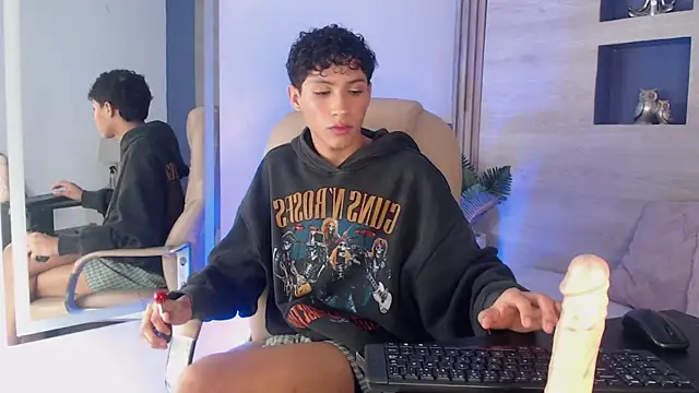 Velvet An online show from April 24, 5:09 am