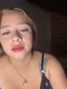 jade06  online show from April 17, 8:00 pm