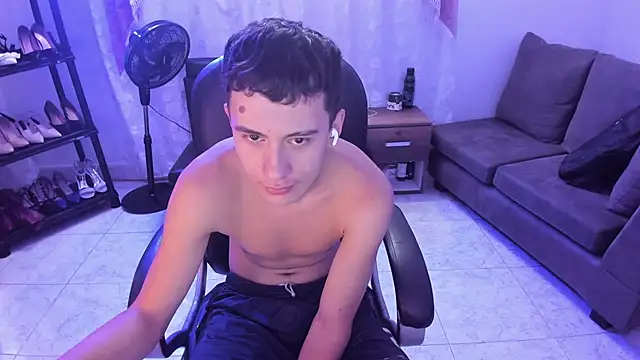 Jereth Boy online show from May 29, 10:38 pm