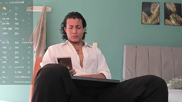 Damian Romanoff online show from May 13, 2:57 pm