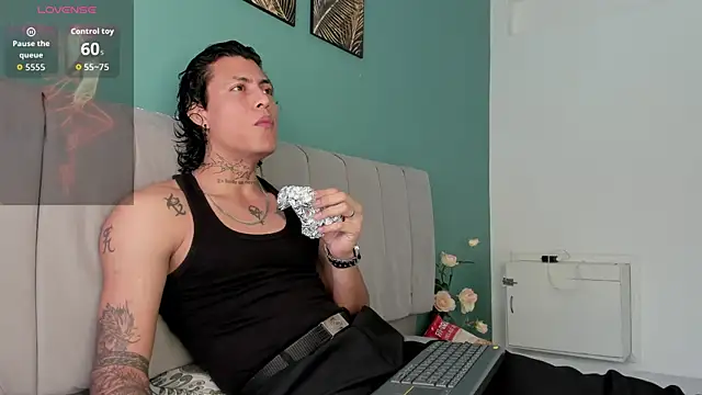 Damian Romanoff online show from April 18, 12:29 pm