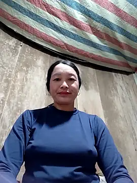 vanlucky2 online show from May 7, 12:04 am