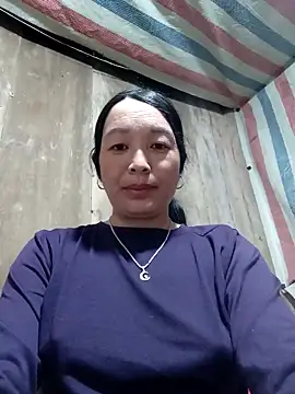 vanlucky2 online show from April 23, 1:35 pm