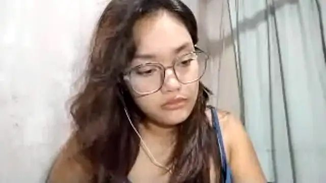 OliviaCarchi online show from April 21, 1:39 pm