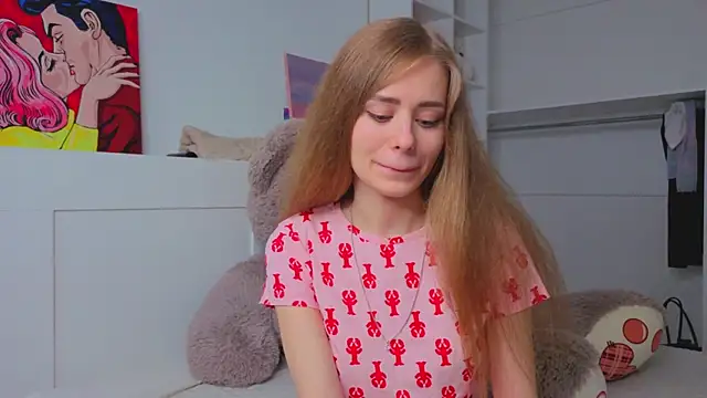 cute mey  online show from May 9, 8:07 am