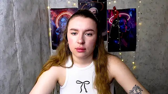 KassiaRayne  online show from April 15, 5:13 am