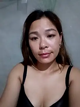 Snapshot of mia0033 chatting on May 22, 10:08 pm mia0033 online show from May 22, 10:08 pm
