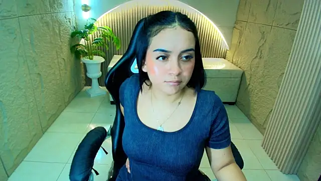 mel r online show from April 16, 3:07 am