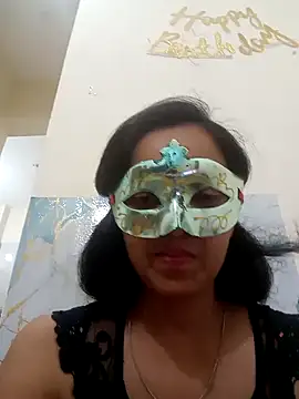 Charming-Cherry online show from April 18, 10:10 pm