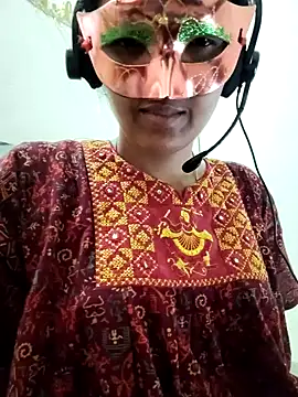 Charming-Cherry online show from April 11, 3:25 am