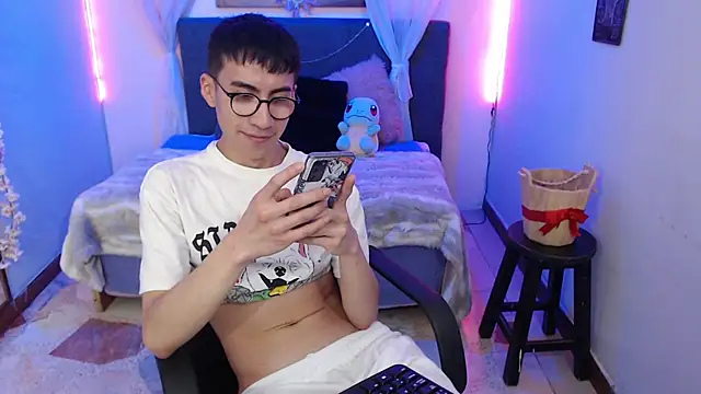 Andy Norton online show from April 18, 3:42 am