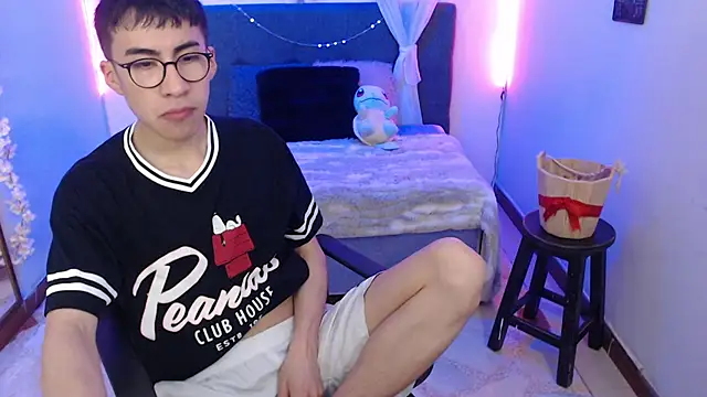 Andy Norton online show from April 16, 3:29 am