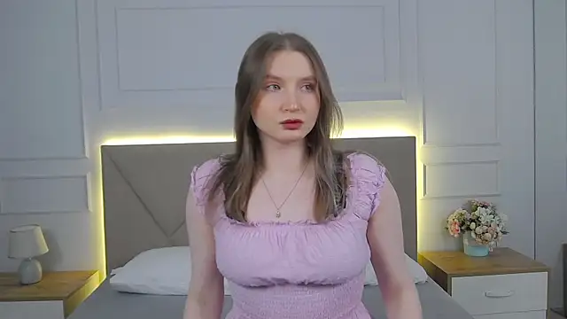 ArianaMilss online show from April 13, 11:03 am