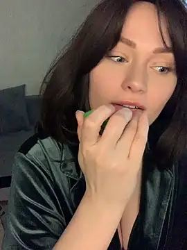 Ann Hunt online show from May 12, 9:37 am