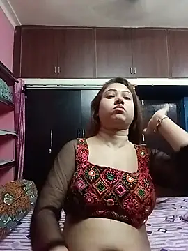 Snapshot of Hot_Soniya_08 chatting on July 13, 8:57 am Hot Soniya 08 online show from July 13, 8:57 am