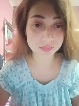 Snapshot of Hot_Soniya_08 chatting on June 26, 8:58 pm Hot Soniya 08 online show from June 26, 8:58 pm