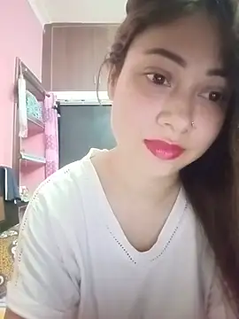 Snapshot of Hot_Soniya_08 chatting on June 27, 9:37 am Hot Soniya 08 online show from June 27, 9:37 am