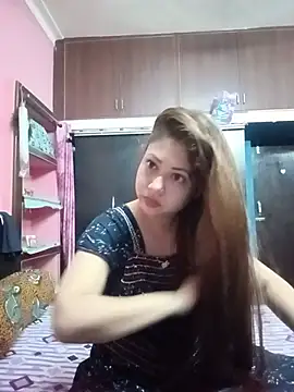 Snapshot of Hot_Soniya_08 chatting on July 15, 3:35 am Hot Soniya 08 online show from July 15, 3:35 am